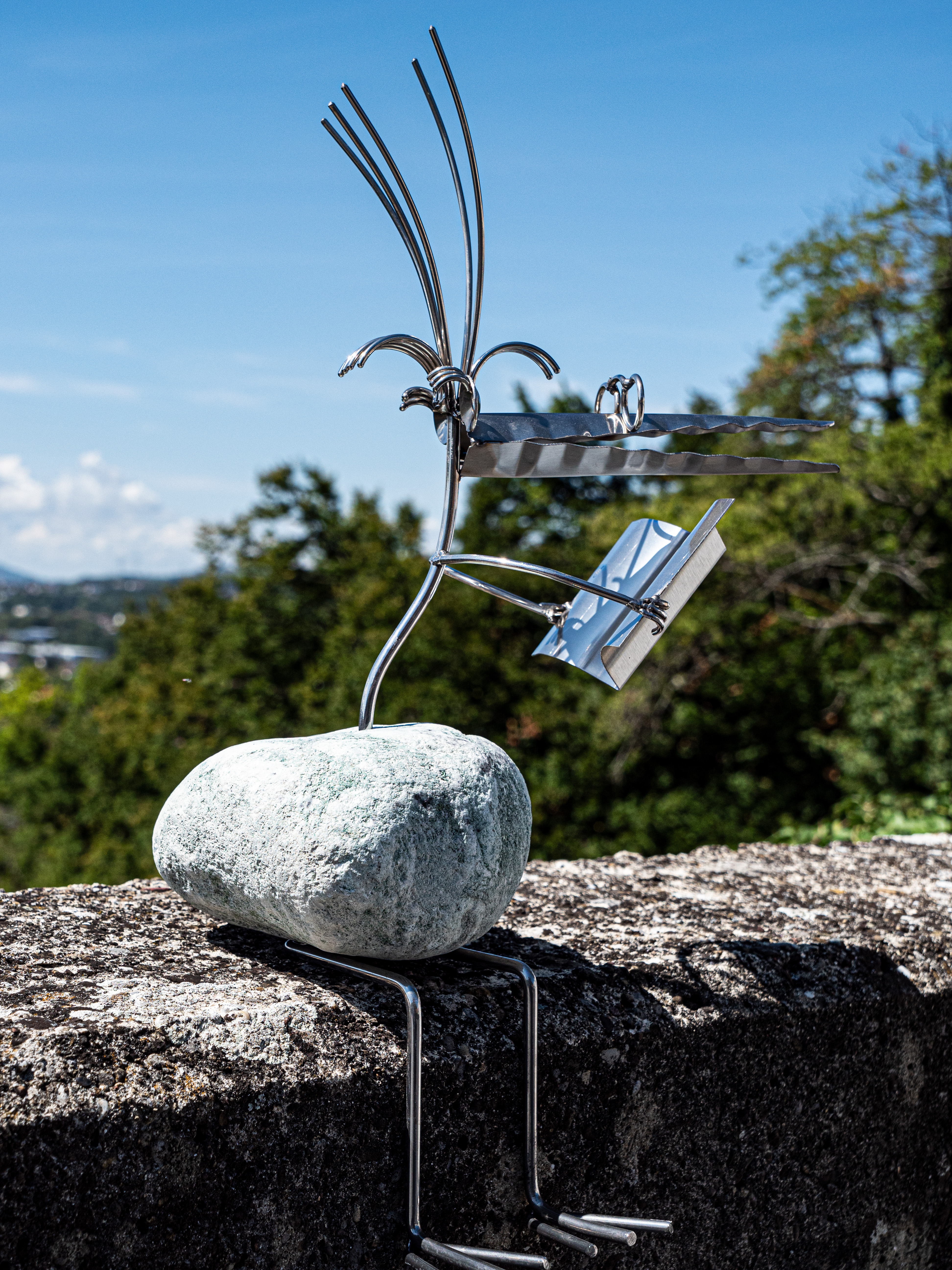 Steinvogel aus Edelstahl Lesend mit Buch Zeitung Wetterfest rostfreie Garten und Balkon Dekoration,Muttertags Oster Geschenk