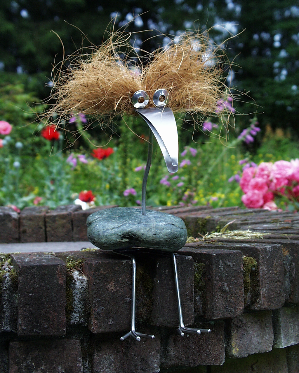 J. Tiedemann Manufaktu & Design Edelstalhl Steinvogel Bacardius Kantenhocker wetterfest rostfest gartendeko terasse balkon  nirosta 